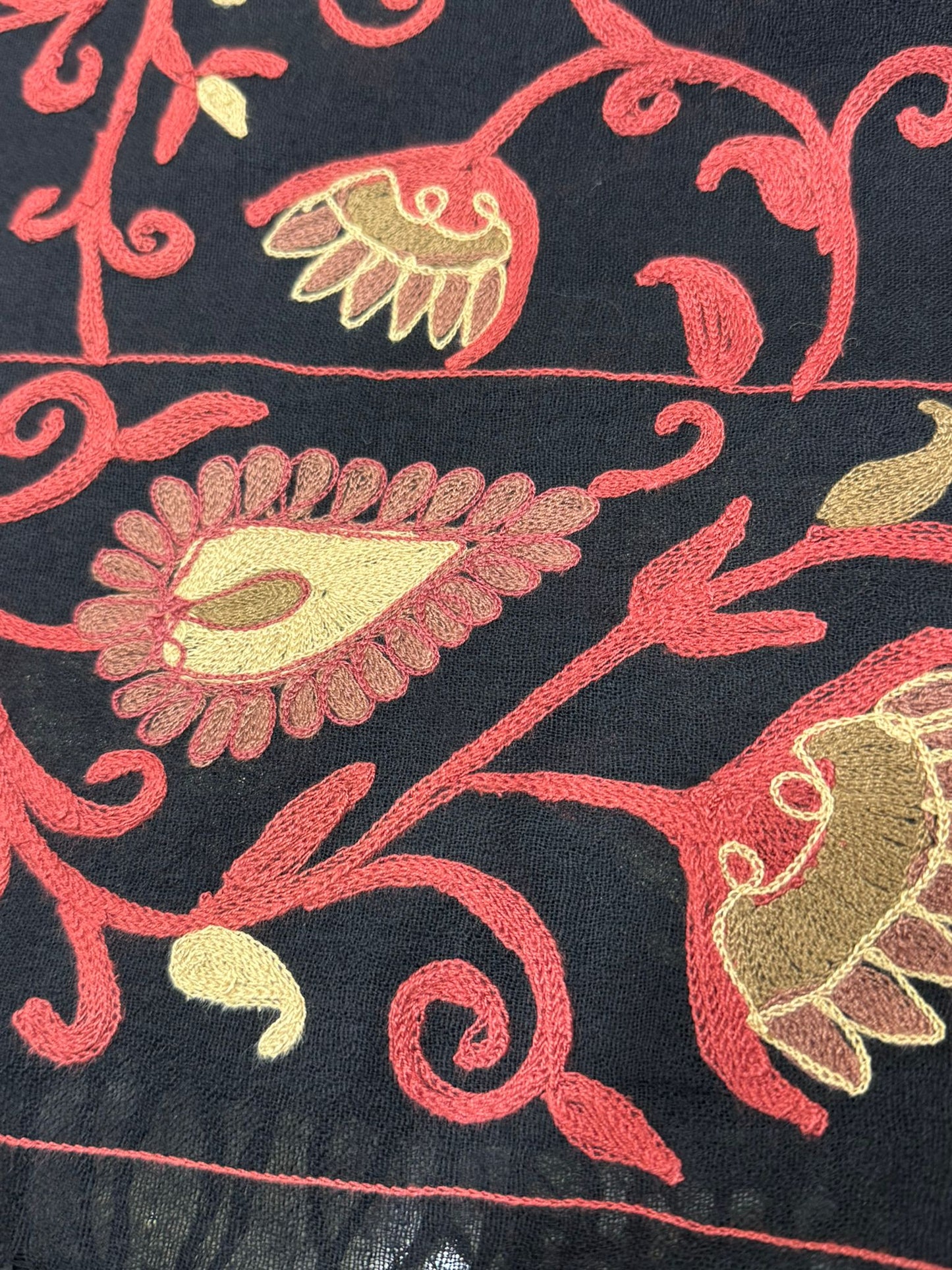 Embroidered Linen-Blend Shawl in Black & Red Floral Vine Design