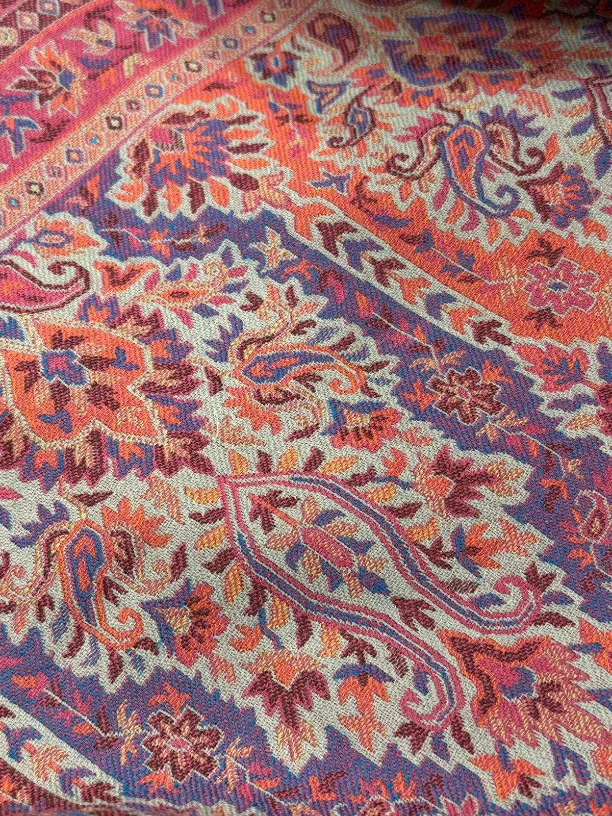 Kashmiri Wool Shawl – Rose Pink with Traditional Sozni Border (100% Wool, Made in India)